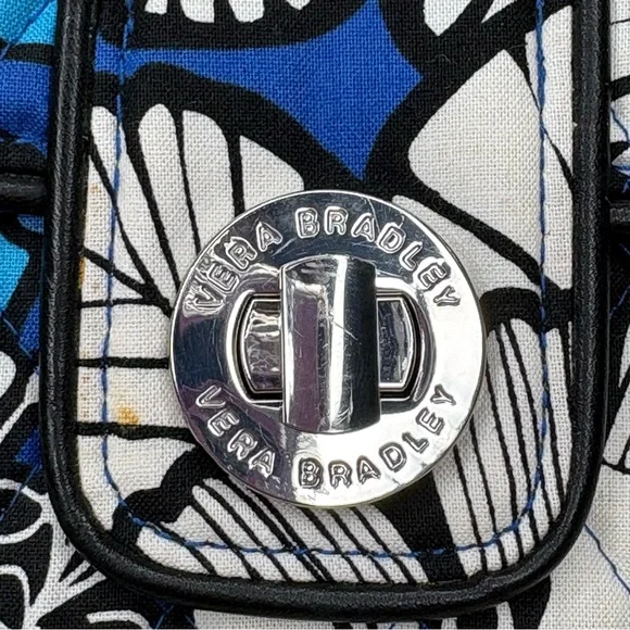 Vera Bradley Mini Turn Lock Crossbody Bag Quilted Purse Blue & White Preppy Boho - Picture 3 of 10